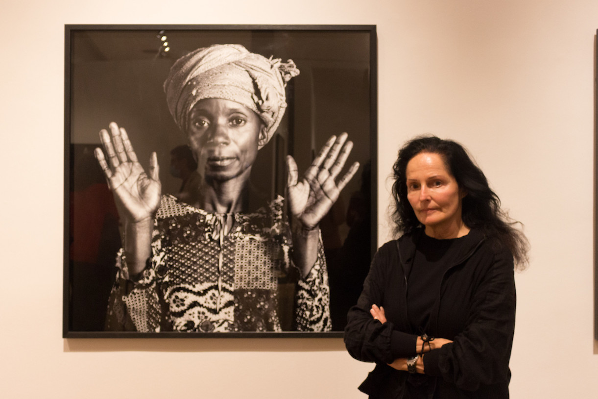 La fotógrafa Isabel Muñoz, autora de la exposición La Bestia